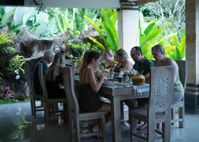 Bali Sesandan Garden 3*