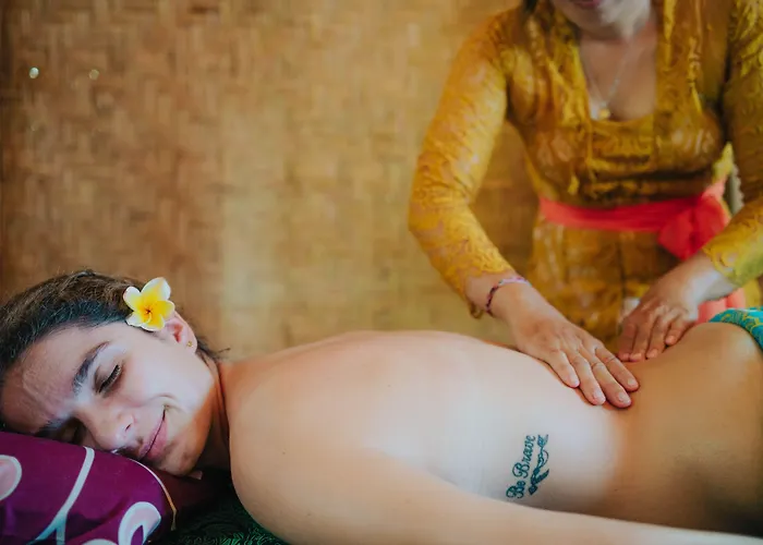 Bali Sesandan Garden 3*
